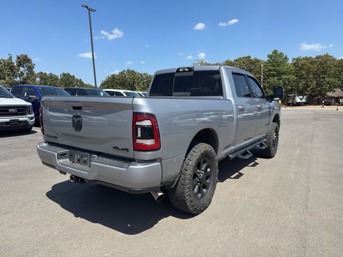 Used 2023 RAM 2500 Laramie w/ Night Edition AWD/4WD image 5
