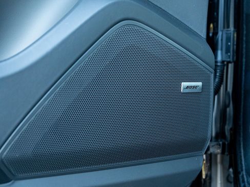 New 2026 Porsche Cayenne image 16