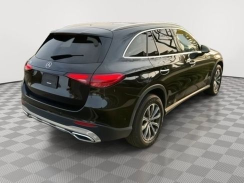 Used 2024 Mercedes-Benz GLC 300 image 5