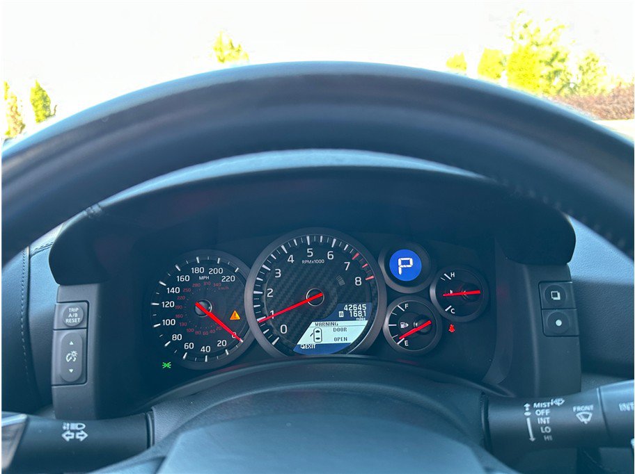 Used 2018 Nissan GT-R Premium AWD/4WD image 40
