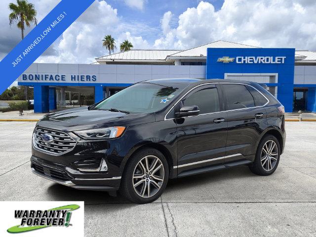 Used 2019 Ford Edge Titanium w/ Equipment Group 301A FWD image 2