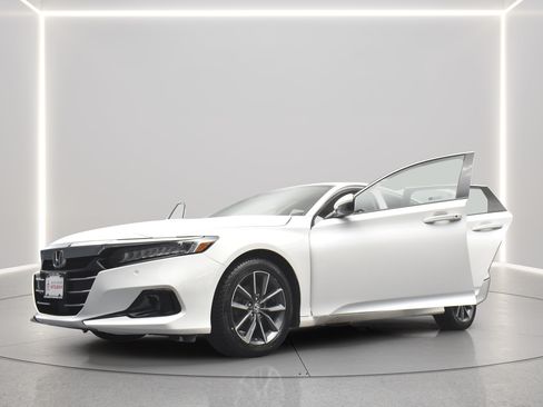 Used 2021 Honda Accord EX-L image 1