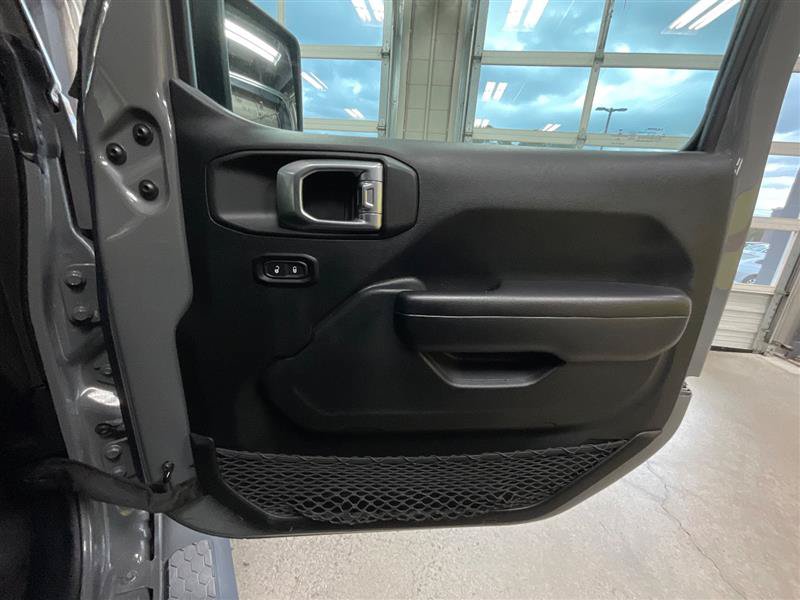 Used 2019 Jeep Wrangler Unlimited Sport S AWD/4WD image 26