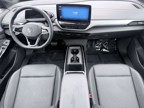 Used 2023 Volkswagen ID.4 Pro S image 2