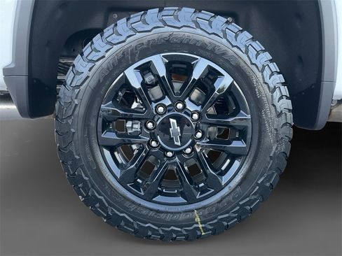 New 2026 Chevrolet Silverado 2500 LTZ w/ Trail Boss Package image 10