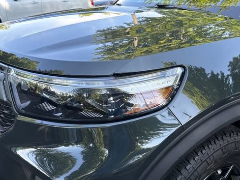 Used 2023 Ford Explorer Timberline AWD/4WD image 7
