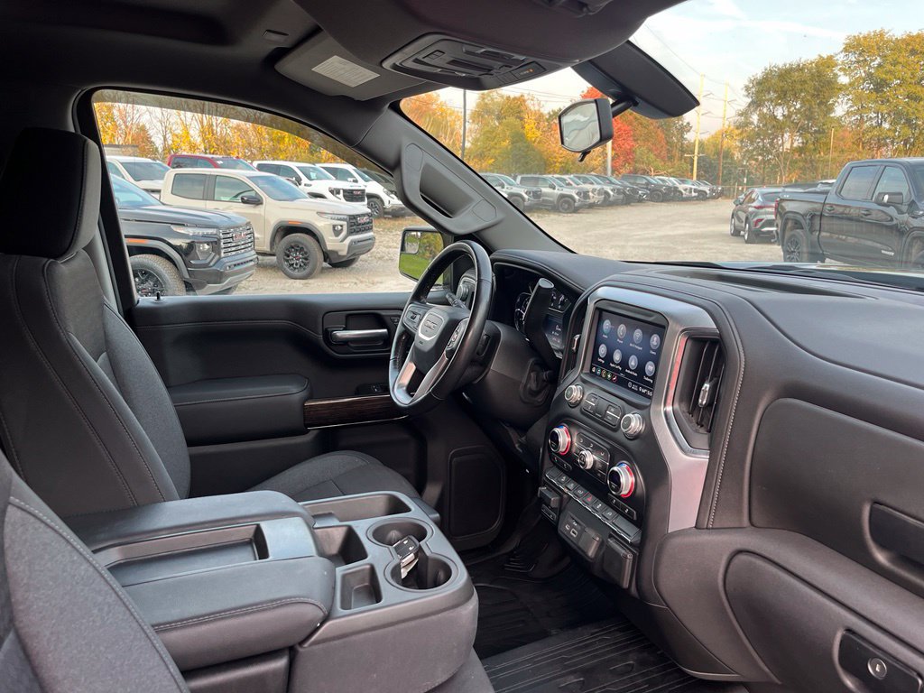 Used 2020 GMC Sierra 1500 SLE w/ SLE Value Package AWD/4WD image 37