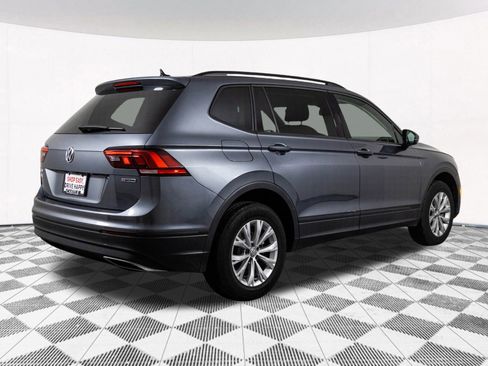 Used 2020 Volkswagen Tiguan S image 14
