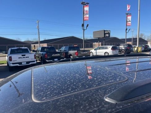 New 2025 Jeep Grand Cherokee 4WD image 21