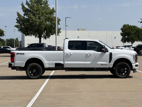 Used 2025 Ford F250 XLT w/ Black Appearance Package AWD/4WD image 3