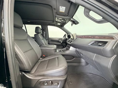 Used 2022 Chevrolet Tahoe LT w/ LT Signature Plus Package AWD/4WD image 10