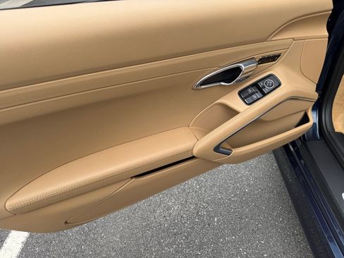 Used 2013 Porsche Boxster RWD image 21