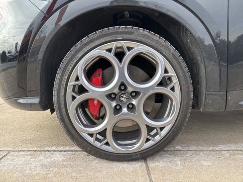 Used 2024 Alfa Romeo Tonale Veloce image 29