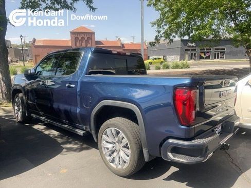 Used 2023 GMC Sierra 1500 Denali w/ Denali Reserve Package AWD/4WD image 1