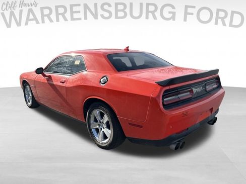 Used 2022 Dodge Challenger R/T w/ Shaker Package image 5