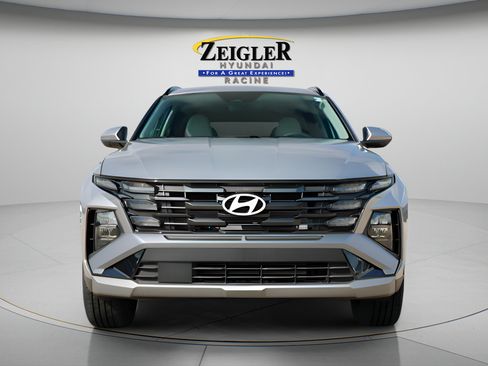 Certified 2026 Hyundai Tucson SEL Plus AWD/4WD image 2