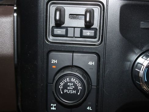 New 2026 Ford F350 King Ranch w/ Tremor Off-Road Package image 60