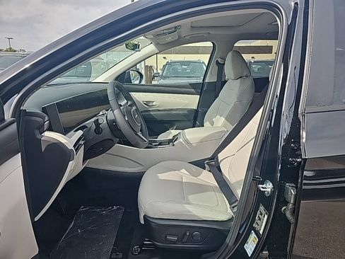 New 2026 Hyundai Tucson SEL image 9
