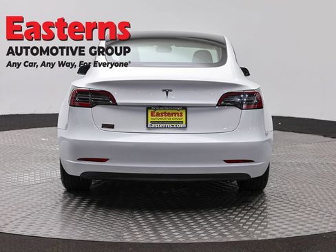 Used 2023 Tesla Model 3 Standard Range RWD image 6
