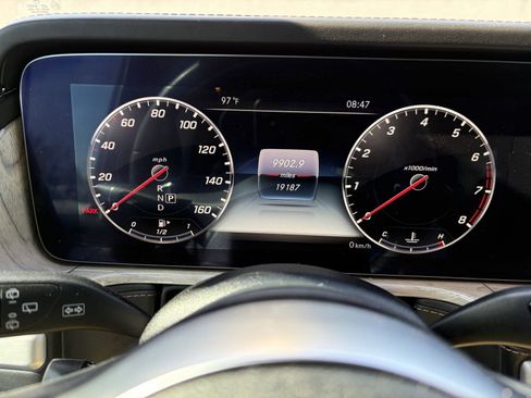 Used 2021 Mercedes-Benz G 550 image 13