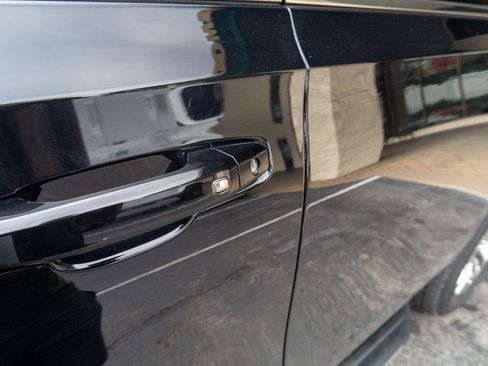 Used 2021 Chevrolet Tahoe LT AWD/4WD image 8