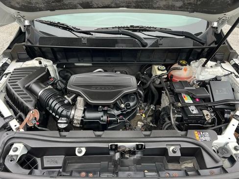 Used 2017 GMC Acadia SLT w/ LPO, Floor Liner Package AWD/4WD image 46