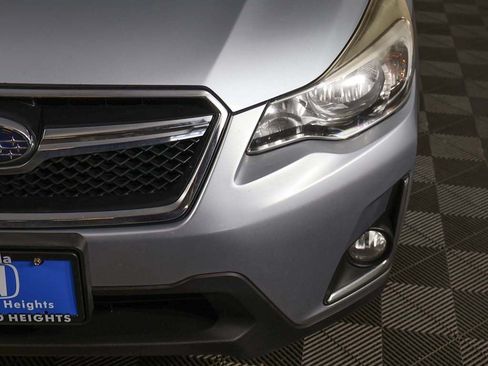 Used 2017 Subaru Crosstrek 2.0i Premium AWD/4WD image 13