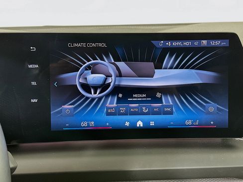 Used 2025 BMW 228i xDrive AWD/4WD image 23