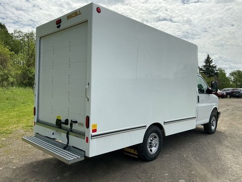 New 2025 Chevrolet Express 3500 w/ Power Convenience Package RWD image 6