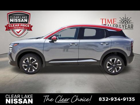 Certified 2025 Nissan Kicks SR FWD image 4