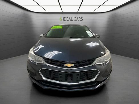 Used 2016 Chevrolet Cruze LS FWD image 2