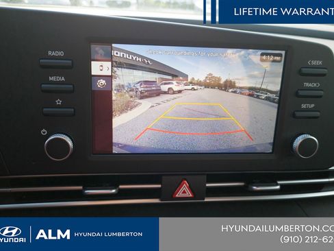 New 2026 Hyundai Elantra SE FWD image 23