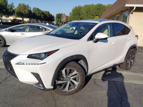 Used 2020 Lexus NX 300 FWD w/ Comfort Package image 4