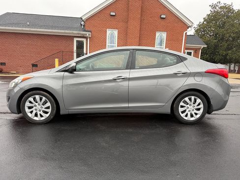 Used 2013 Hyundai Elantra GLS image 7