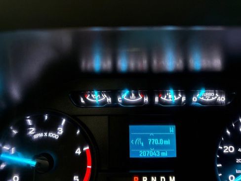 Used 2022 Ford F250 XL w/ Power Equipment Group image 18