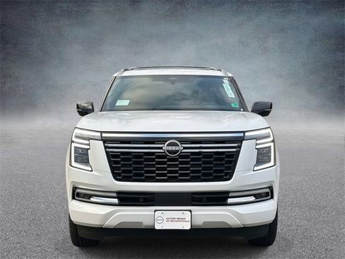 New 2025 Nissan Armada Platinum Reserve image 6