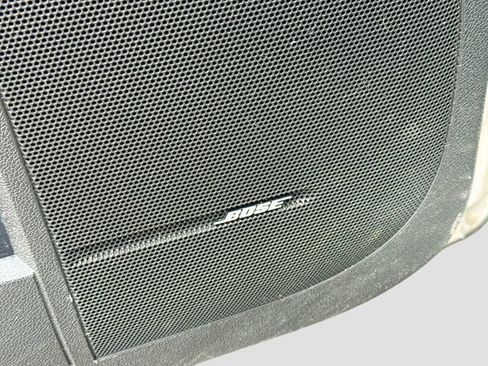 Used 2017 GMC Acadia Limited SLT image 21