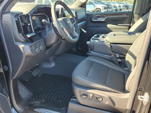 New 2026 Chevrolet Silverado 1500 LT w/ Leather Package image 6
