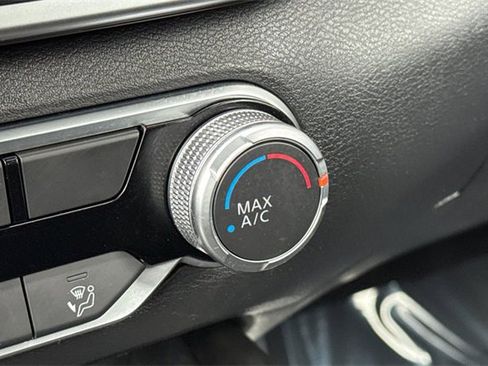 Used 2022 Nissan Altima 2.5 SR image 29