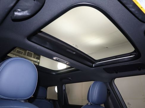 Used 2022 MINI Cooper Clubman John Cooper Works image 19