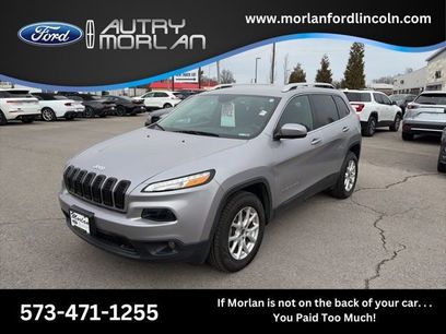 Used 2018 Jeep Cherokee Latitude w/ Cold Weather Group
