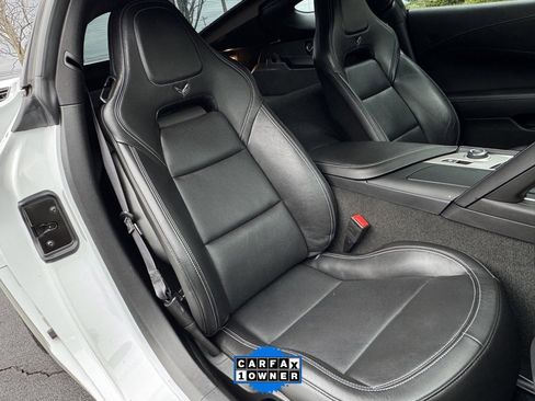 Used 2019 Chevrolet Corvette Stingray Coupe image 21