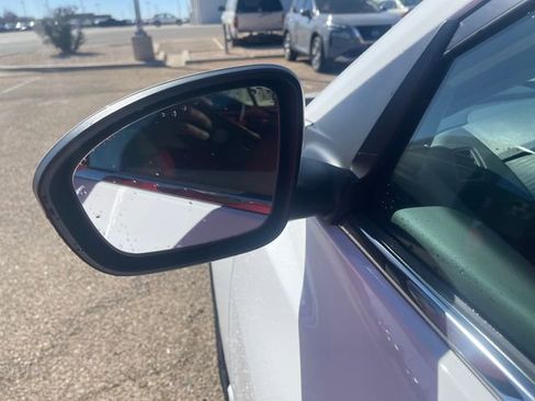 New 2025 Nissan Sentra SV image 10