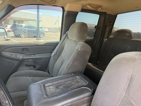 Used 2006 Chevrolet Silverado 1500 LT w/ Light Duty Power Package RWD image 12