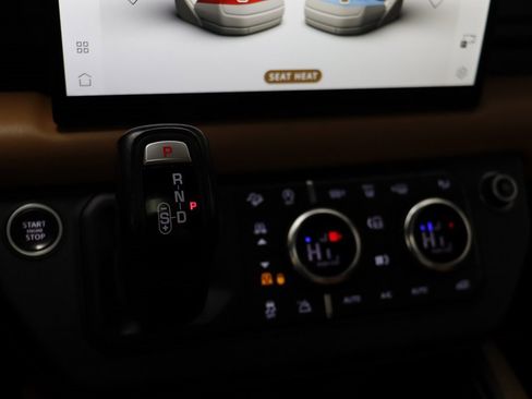 Used 2022 Land Rover Defender 110 X image 13