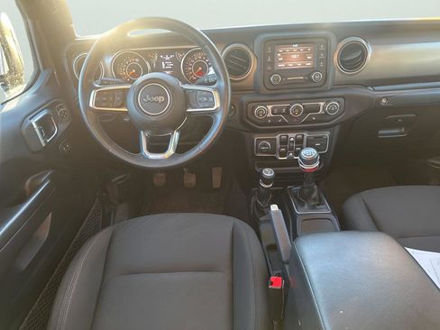 Used 2020 Jeep Gladiator Sport w/ Quick Order Package 23S image 21