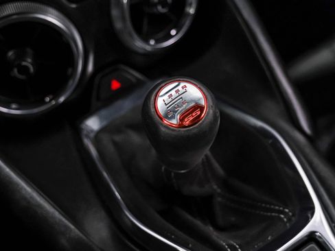 Used 2021 Chevrolet Camaro SS image 28