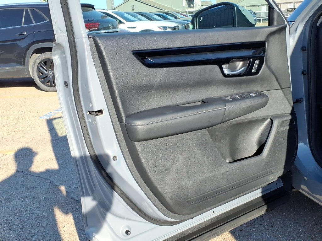 Used 2023 Honda CR-V EX-L image 23