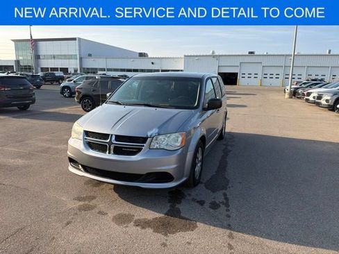Used 2013 Dodge Grand Caravan SE FWD image 1