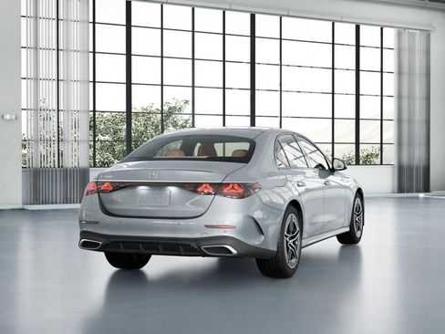 New 2026 Mercedes-Benz E 350 4MATIC Sedan image 23